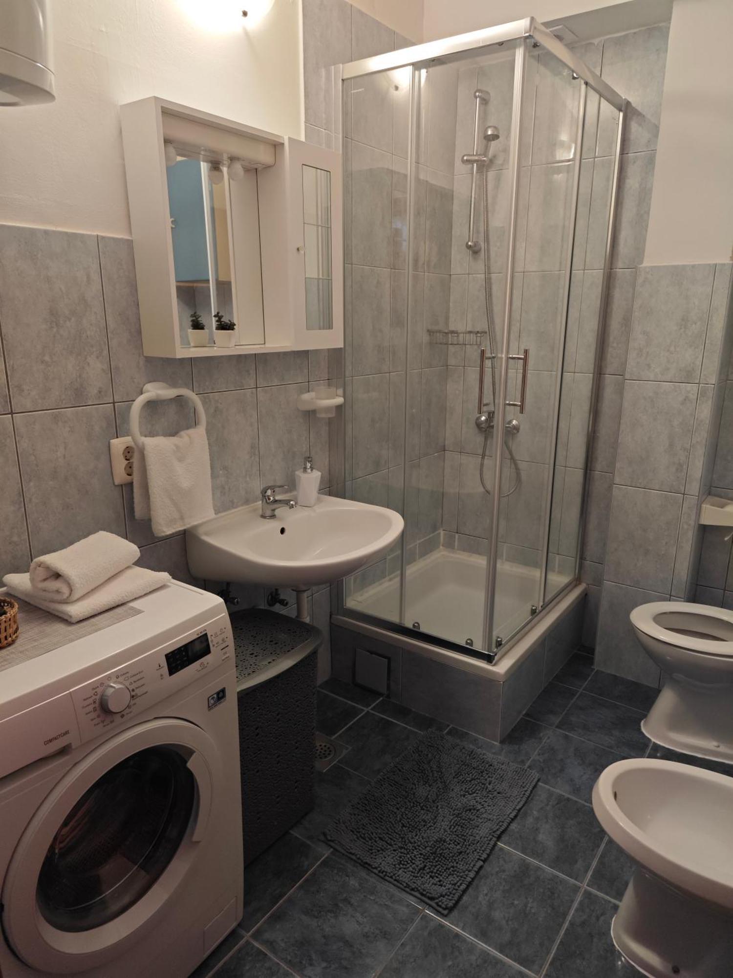 Apartment Paula Kaštela Buitenkant foto
