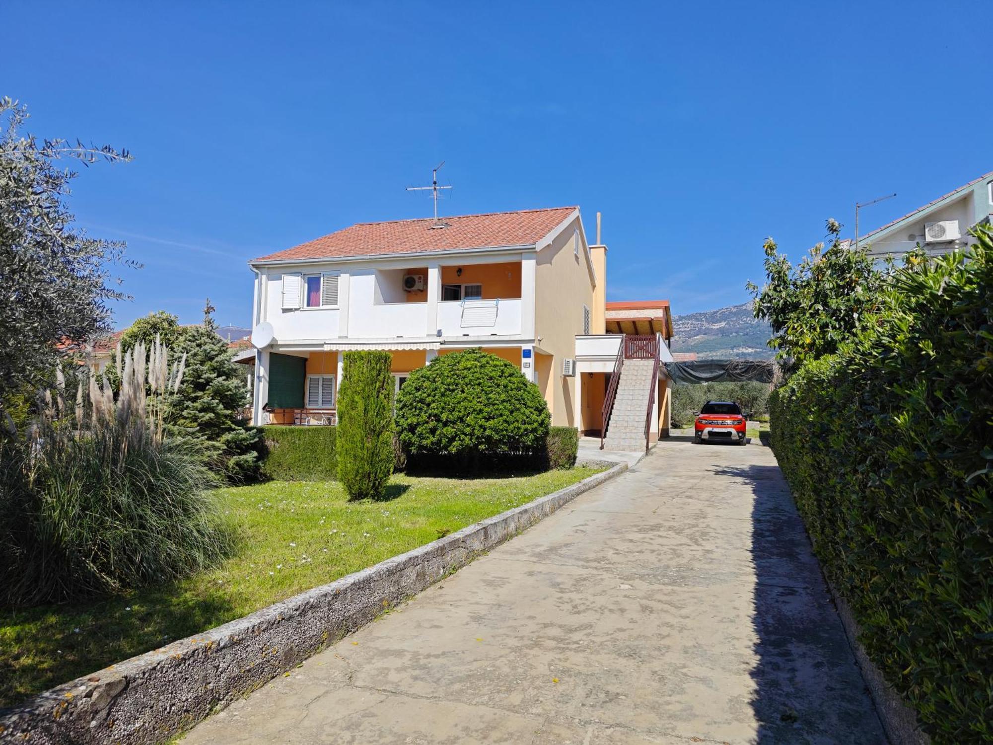 Apartment Paula Kaštela Buitenkant foto