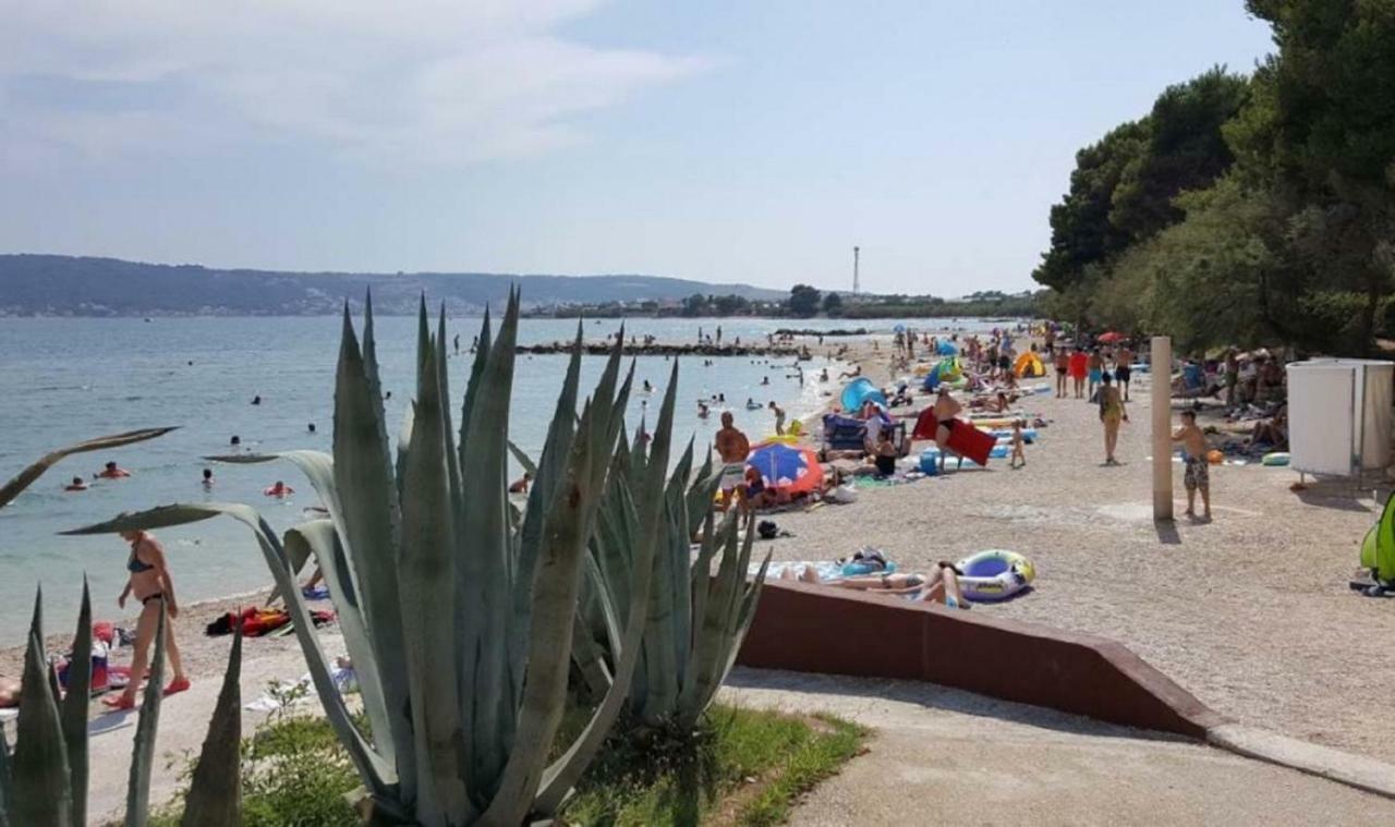 Apartment Paula Kaštela Buitenkant foto